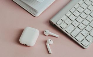 3 Best AirPods Deals You Can Get Right Now On Amazon